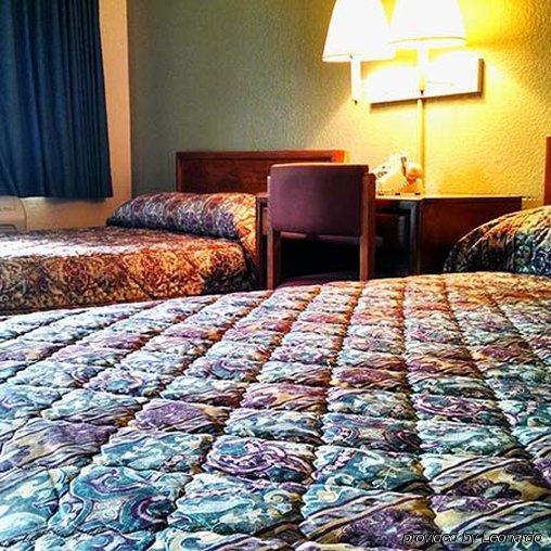 Masters Inn Atlanta - Doraville At I-85 & 285 Экстерьер фото