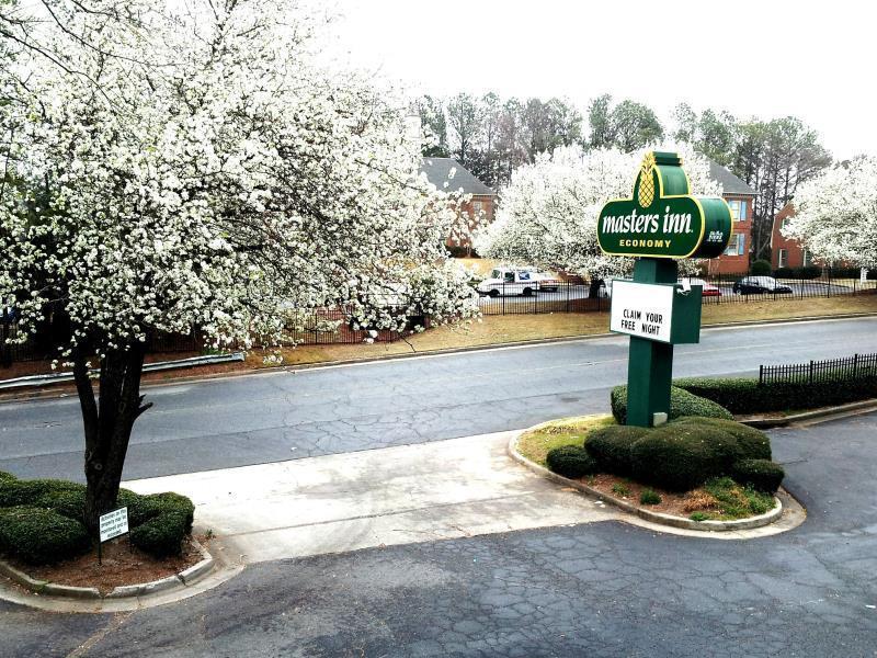 Masters Inn Atlanta - Doraville At I-85 & 285 Экстерьер фото
